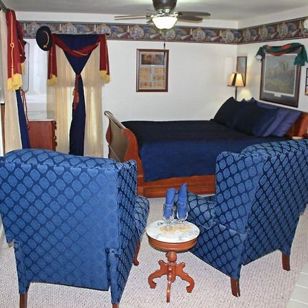 Rosberg House Bed and Breakfast Lindsborg Buitenkant foto