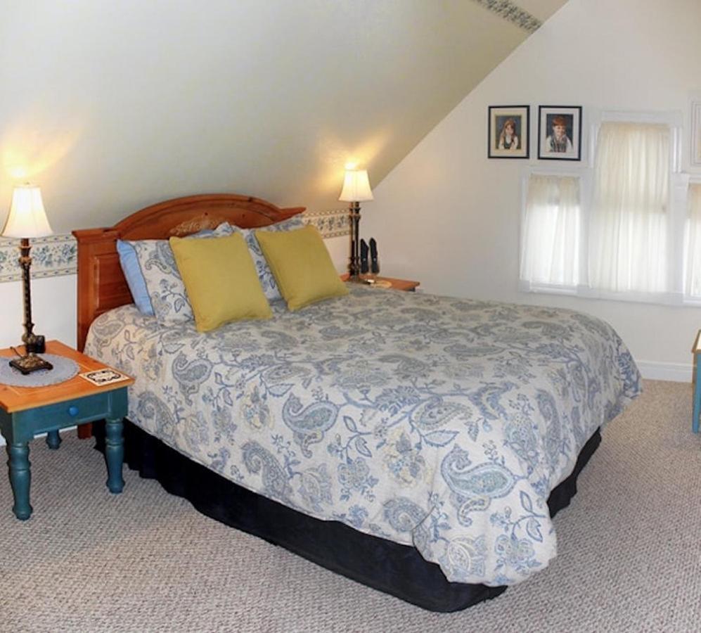 Rosberg House Bed and Breakfast Lindsborg Buitenkant foto